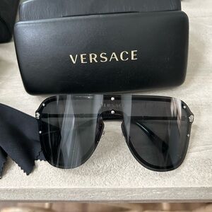 Brand new with box and case,Versace aviator! Authentic has paperwork